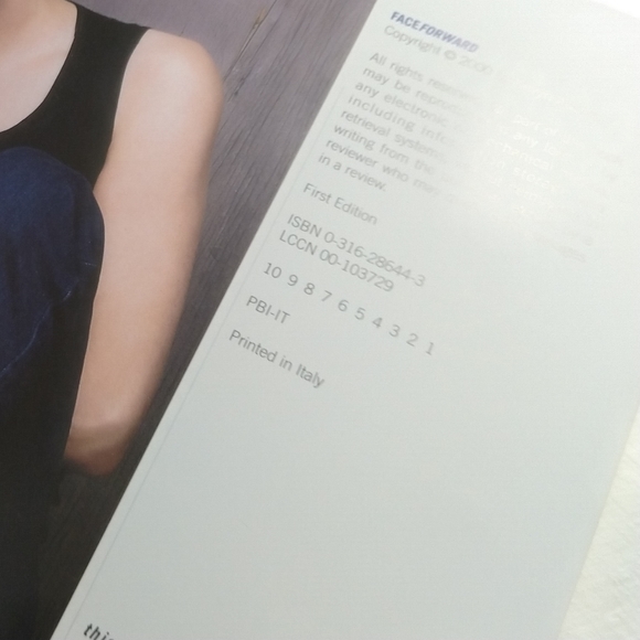 Kevyn Aucoin Collectible First Edition - Picture 6 of 9